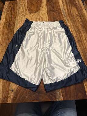 Vintage Nike LeBron James LBJ Dazzle Reversible Basketball Shorts XL